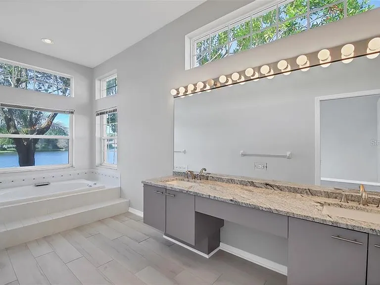 6714 Hickory Hammock Cir — Photo 11