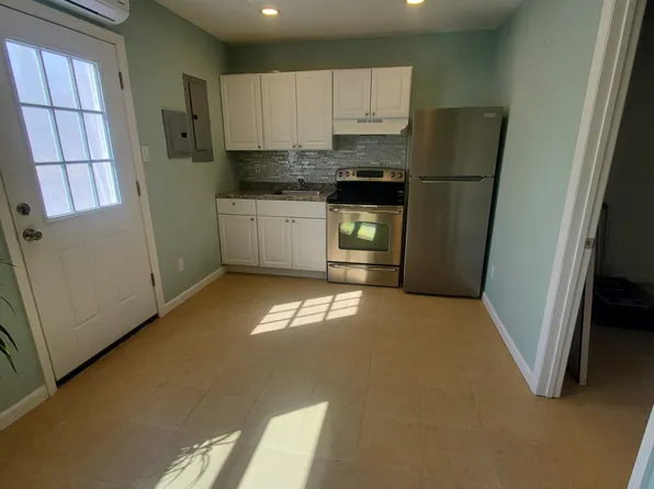 (undisclosed Address), Stony Brook, NY 11790