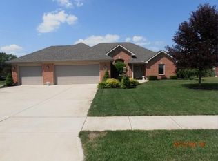 749 Aspen Dr, Tipp City, OH 45371