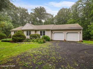 134 Buck Ln, Stroudsburg, PA 18360