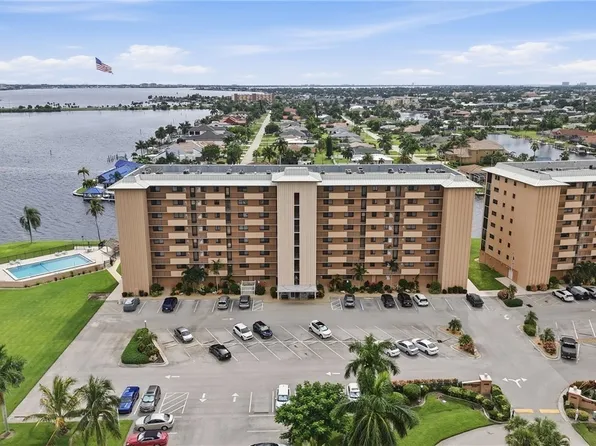 4280 SE 20th Pl APT 808, Cape Coral, FL 33904