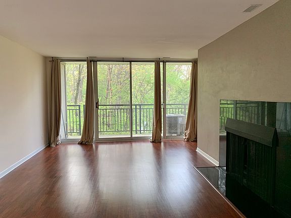 2nd image of 1811 Four Lakes Ave APT 2A