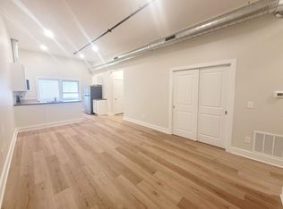 450 Leonard St NW #C, Grand Rapids, MI 49504