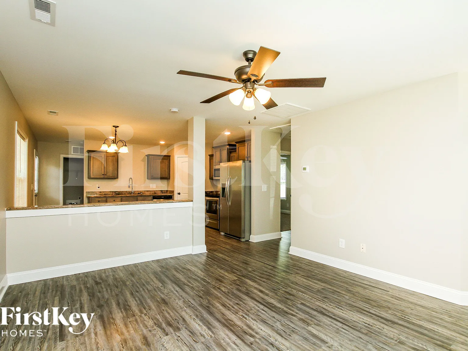 3 bed, 2.0 bath, 1173 sqft, $1,635 — Photo 4