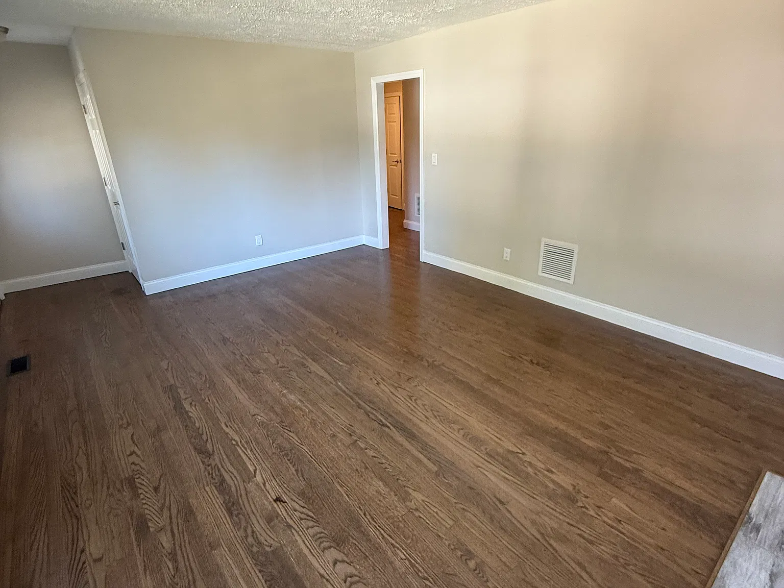 80 Greenville Rd — Photo 3