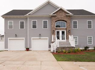 658 Cambridge St, Fall River, MA 02721