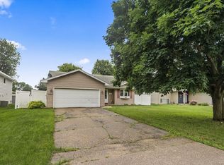 7929 76th St S, Cottage Grove, MN 55016