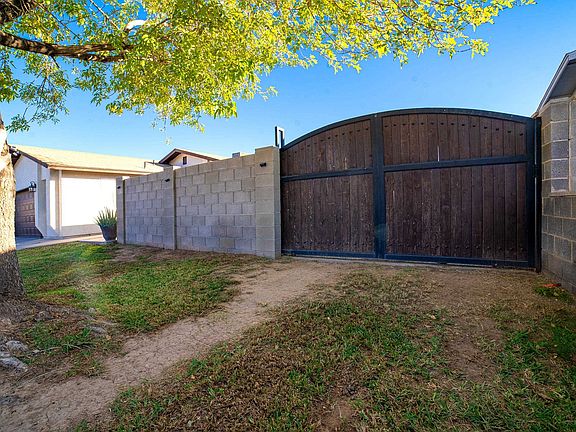 5th image of 4549 W 16th Ln
