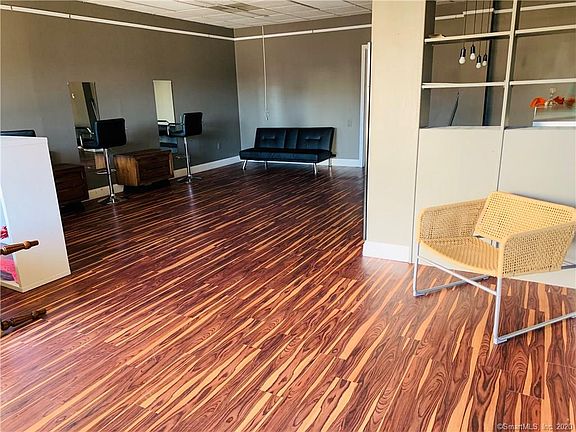 5th image of 466 East St Ste 2