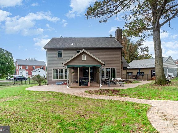 2nd image of 4250 N George Street Ext