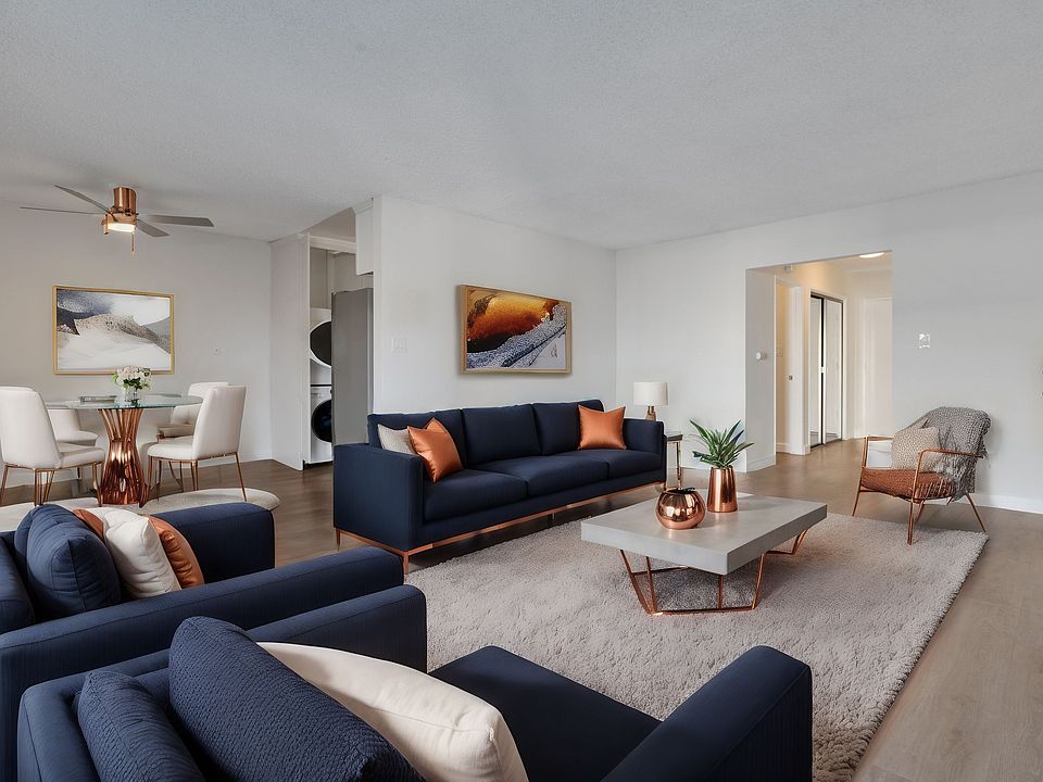 1st image of 1477 S Canfield Ave #301