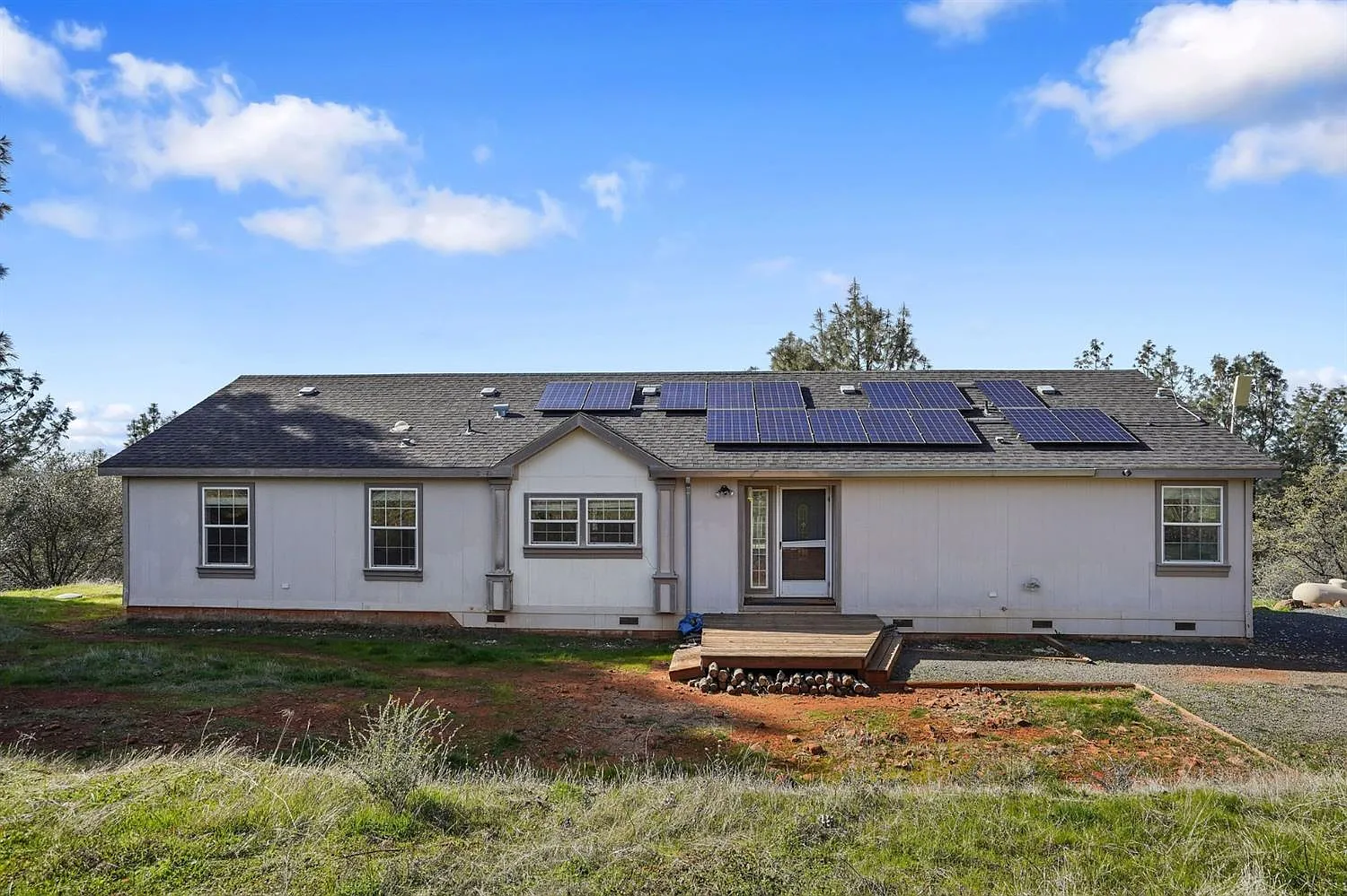 10782 Voyageur Way photo 1