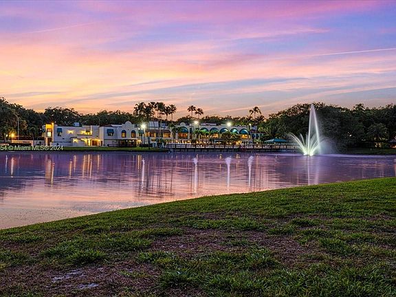 4th image of 9450 Poinciana Pl APT 104