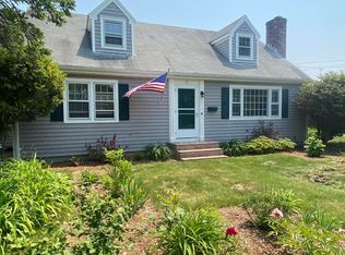 12 Gerloff Rd, Falmouth, MA 02540