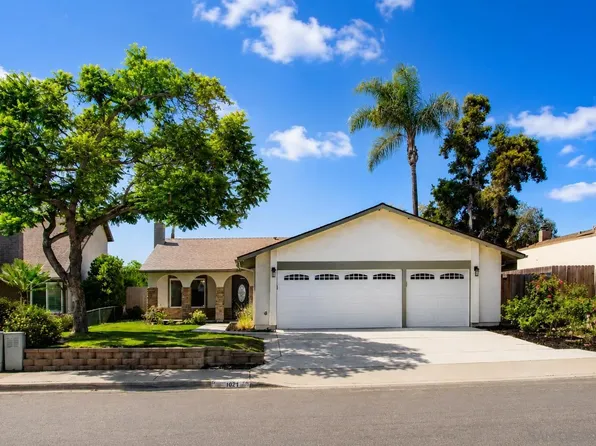 1021 Hazen Dr, San Marcos, CA 92069