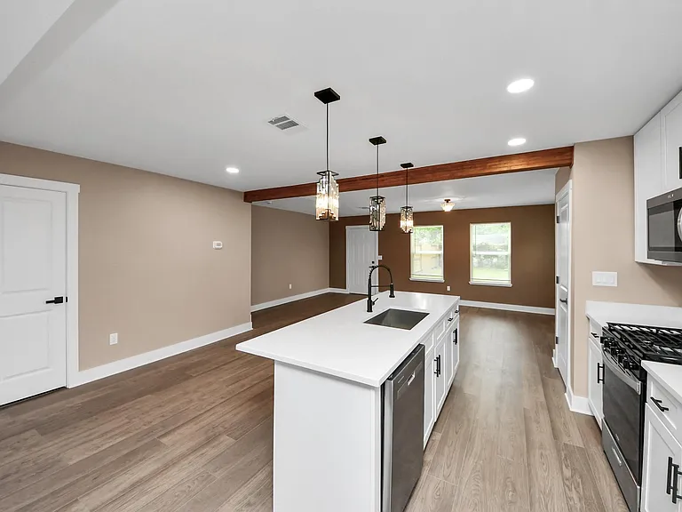 2430 Dolly Wright St #B — Photo 18