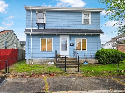 106 Baxter St, Pawtucket, RI, 02861