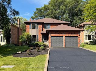 158 Centennial Rd, Toronto, ON M1C1Z5