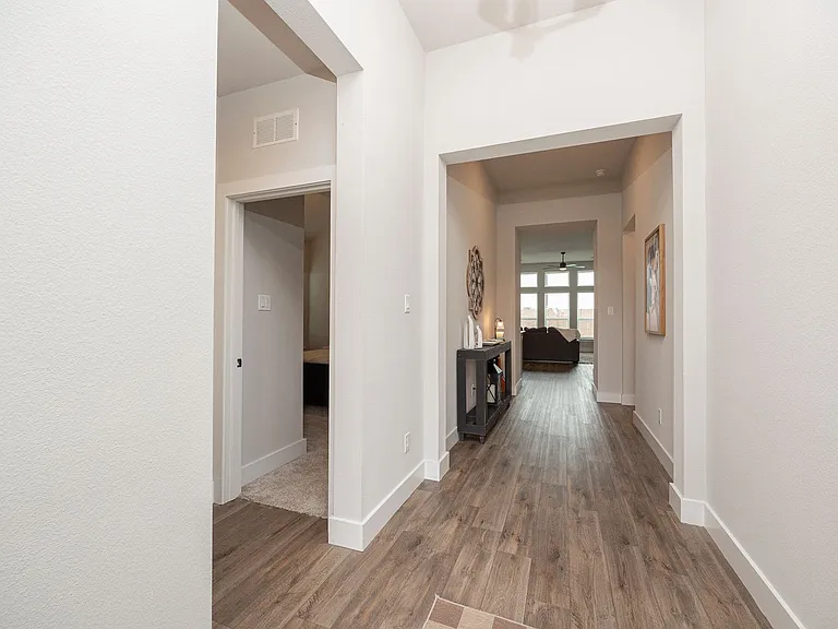 5928 Mustang Creek Ln — Photo 20