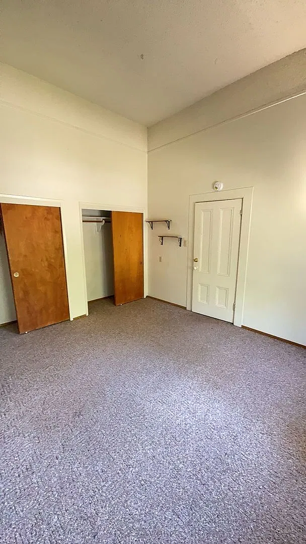 *Reserve NOW for Summer 2027* Great 3 Bedroom house close to campus — Photo 4