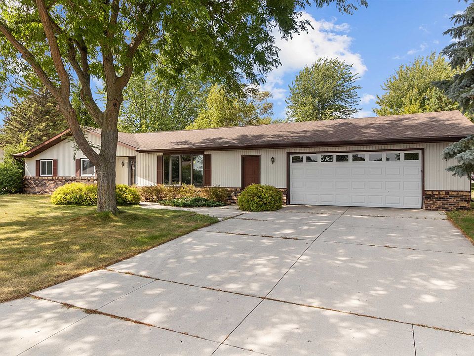 412 Westbrook Dr, Chilton, WI 53014 MLS 50278324 Zillow