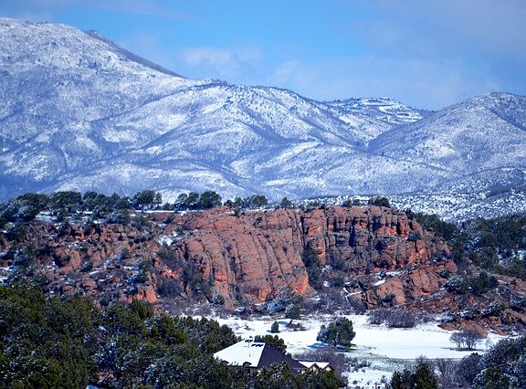Red Ledges to the North