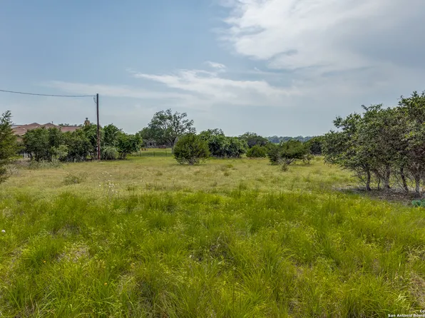 125 N Calvin Barrett LOT 120, Blanco, TX 78606