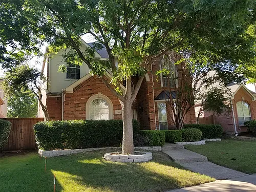 9300 Dark Forest Dr Photo 1
