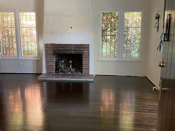 2nd image of 1144 N Vista St APT 1