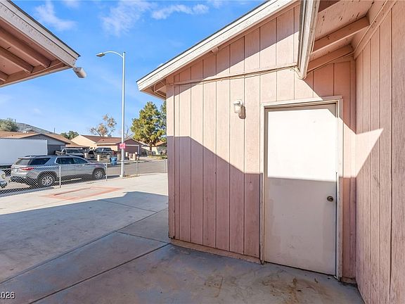 5th image of 4501 Queen Angel Ct