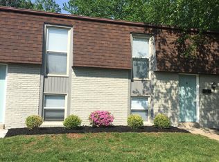 711 White Oak Dr APT 2, O'Fallon, IL 62269