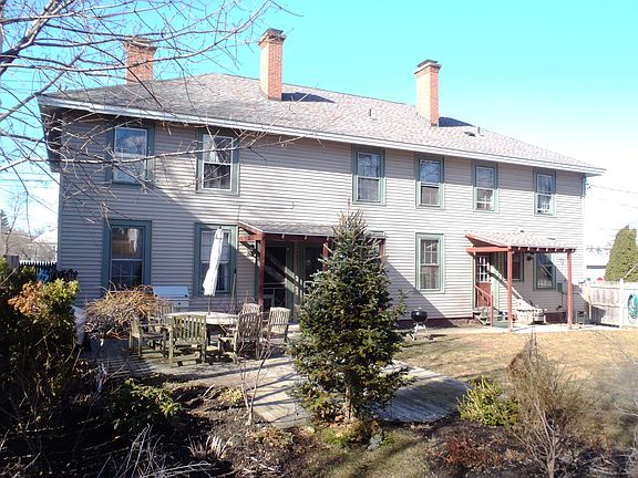 3rd image of 8-10 Ten Lincoln Ave