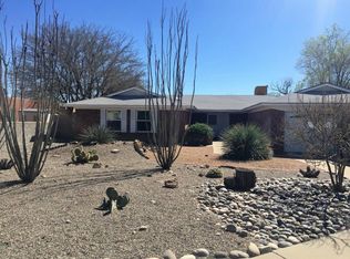 5804 Equestrian Ct NW, Albuquerque, NM 87120