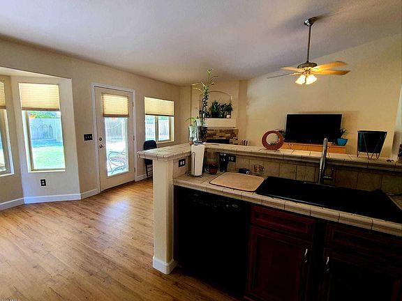 5th image of 8669 W Meadow Dr