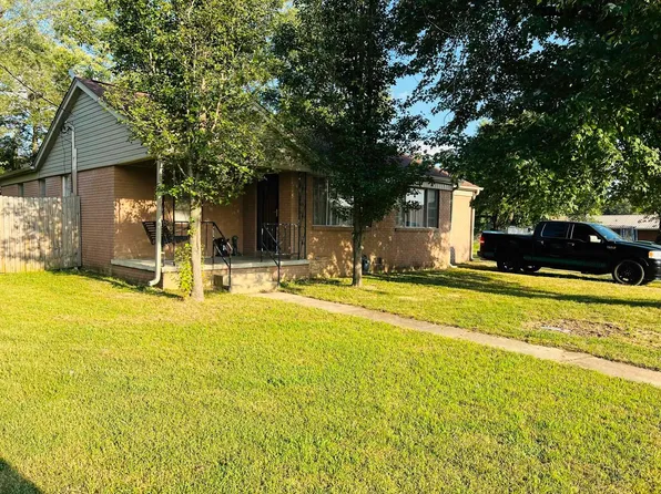 51 Pine St, Melbourne, AR 72556