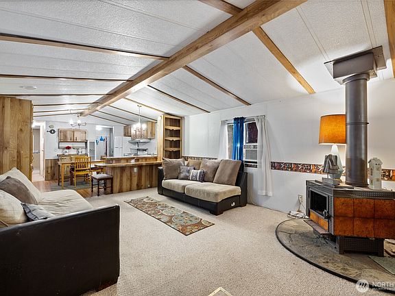 3rd image of 8215 176th Avenue Ct SW