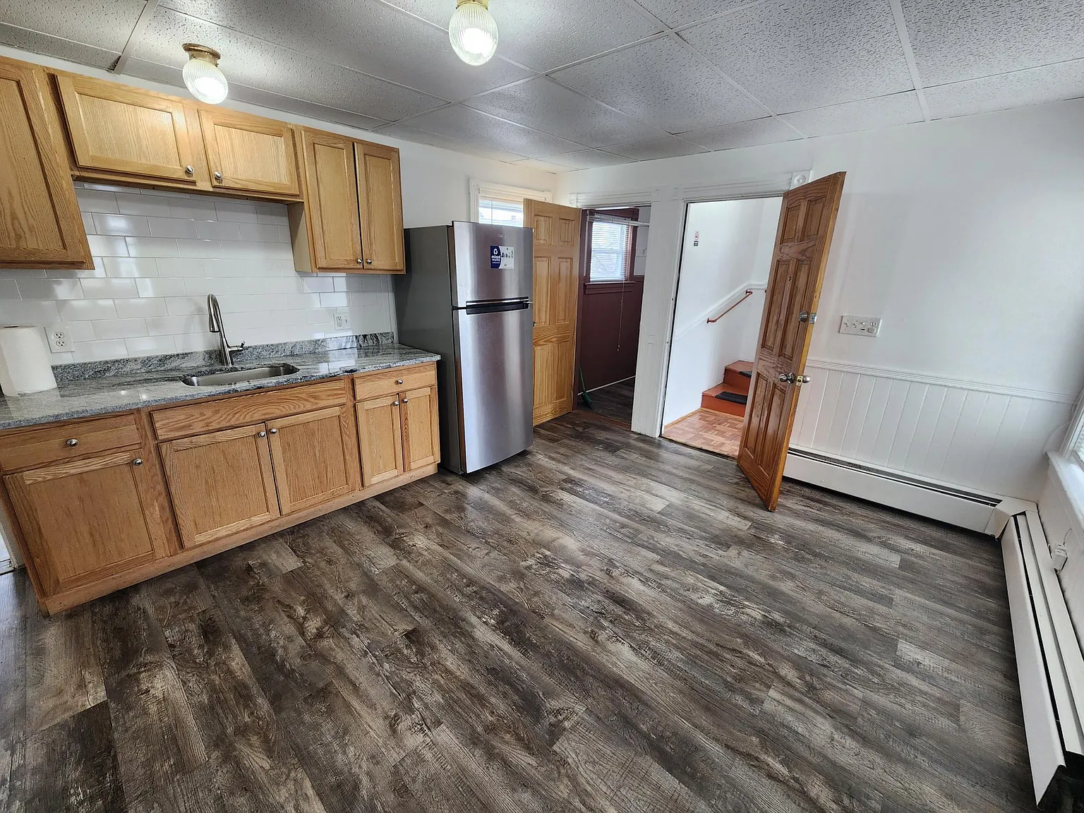 3 bed, 1050 sqft, $1,750 — Photo 4