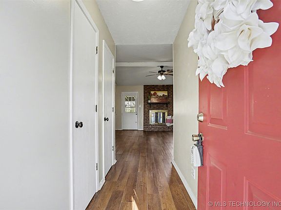 4th image of 463 W 147th St S