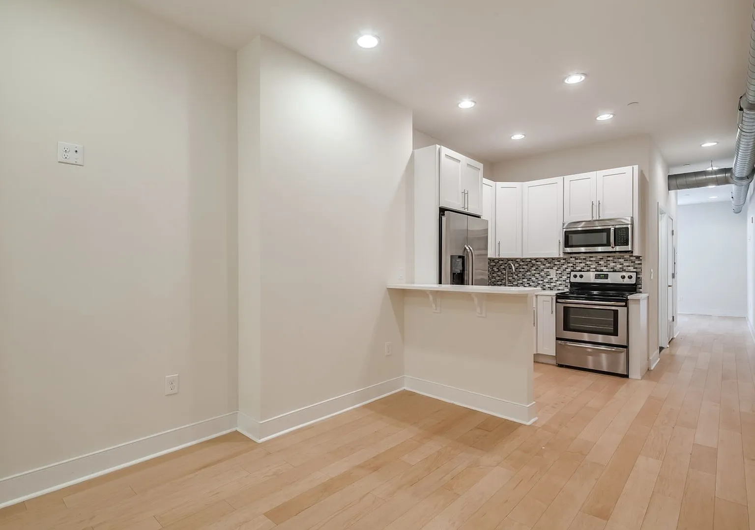 1305 Locust Street — Photo 2