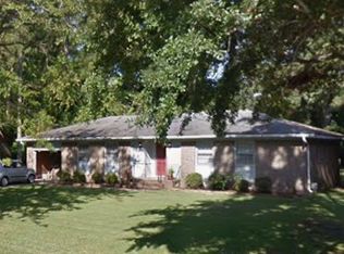 1005 Longview Dr, New Bern, NC 28562