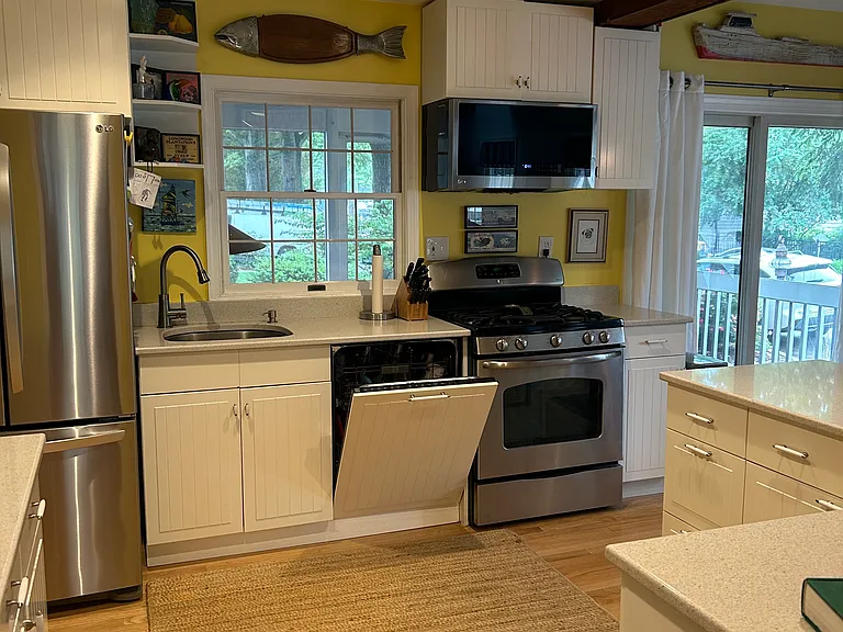 1111 Van Buren Dr — Photo 11
