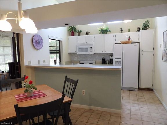 5th image of 4504 Lake Heather Cir