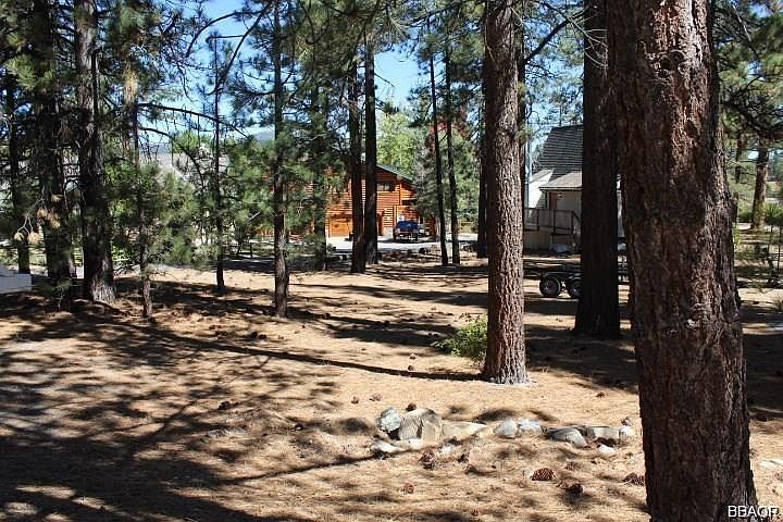 2nd image of 543 Cienega Rd