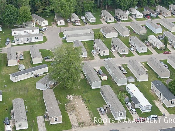 4th image of 2088 E Empire Ave Lot 82
