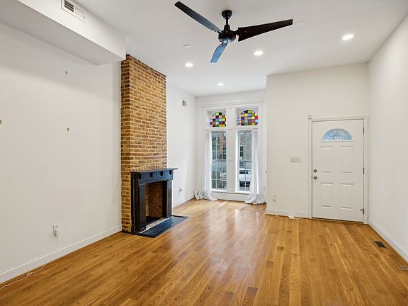 3rd image of 330 E Lafayette Ave #1