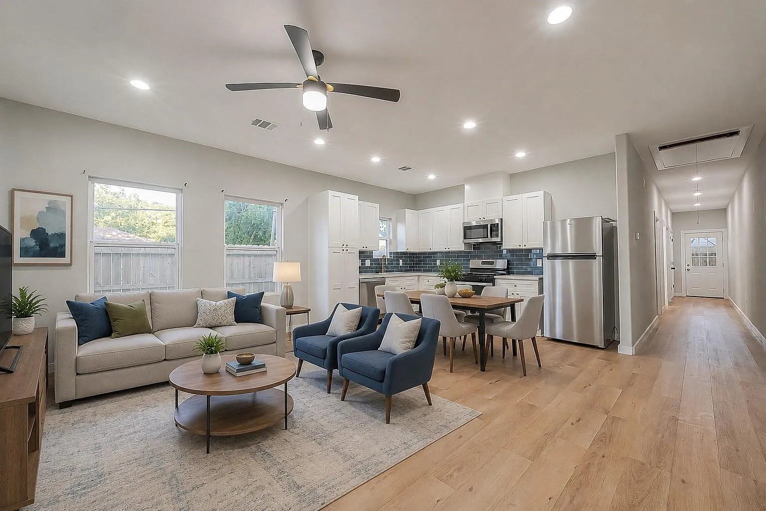3 bed, 2.0 bath, 1201 sqft, $1,650 — Photo 1
