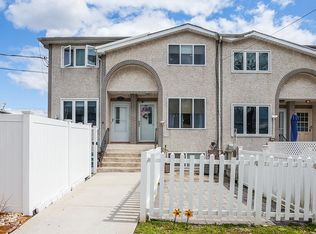275 Loretto St, Staten Island, NY 10307