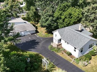 150 E 2nd Ave, New Lenox, IL 60451