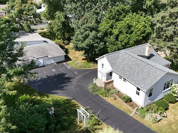 150 E 2nd Ave, New Lenox, IL 60451