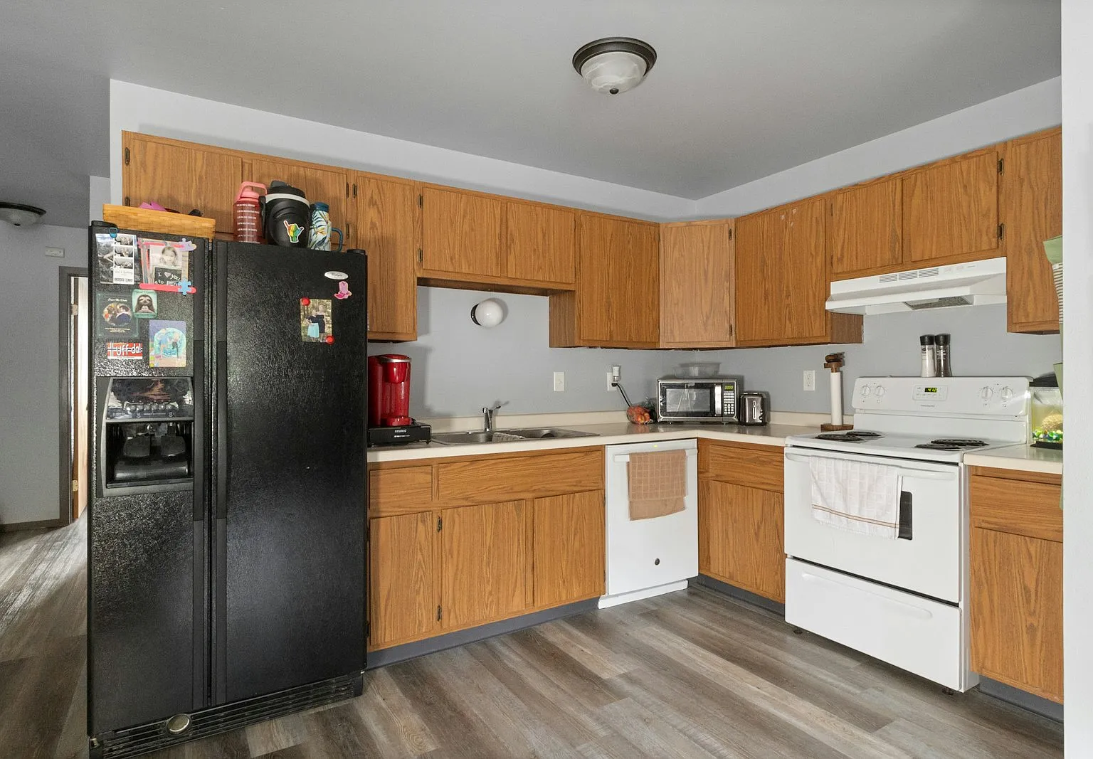 271 Shannon Court, Unit 1 — Photo 3
